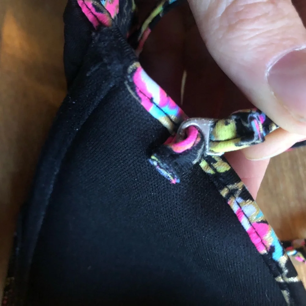 Victoria’s Secret Two Piece Bikini - Picture 7 of 8